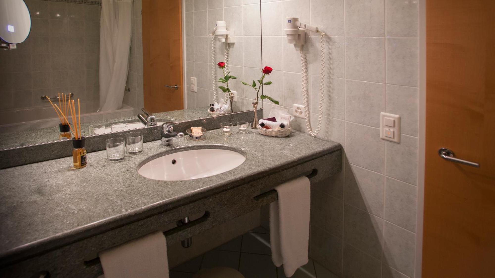Hotel & Spa Cacciatori Cademario Phòng bức ảnh