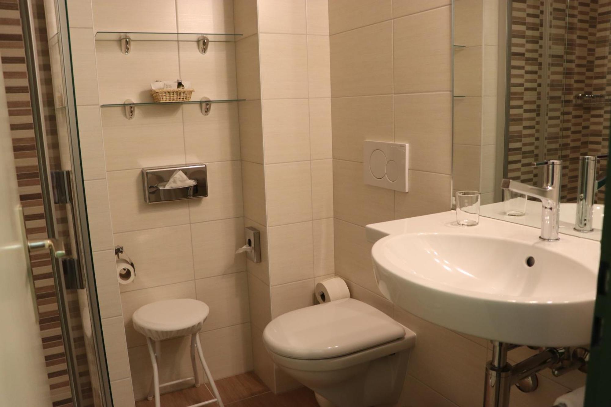 Hotel & Spa Cacciatori Cademario Phòng bức ảnh